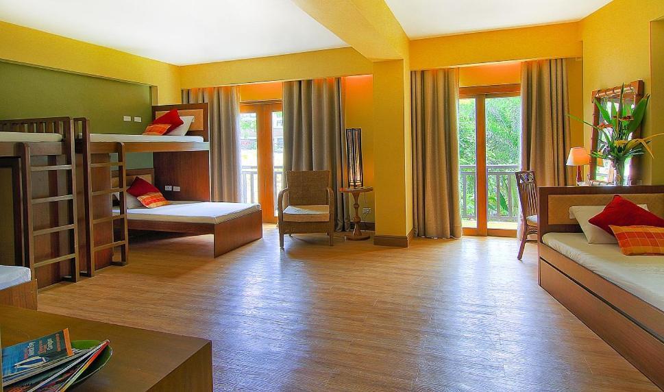 Boracay Tropics Resort Hotel Manoc-Manoc Екстер'єр фото