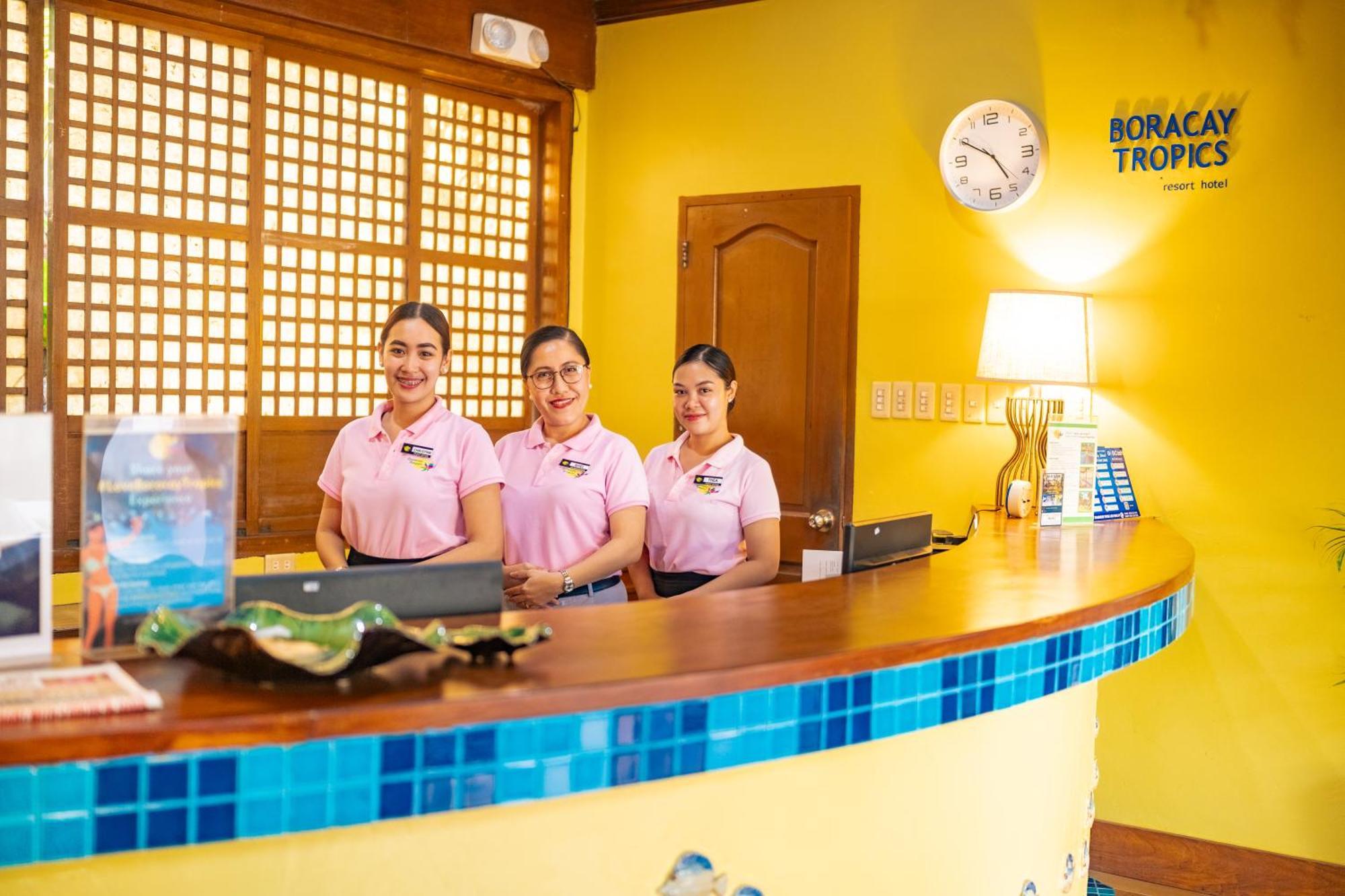 Boracay Tropics Resort Hotel Manoc-Manoc Екстер'єр фото
