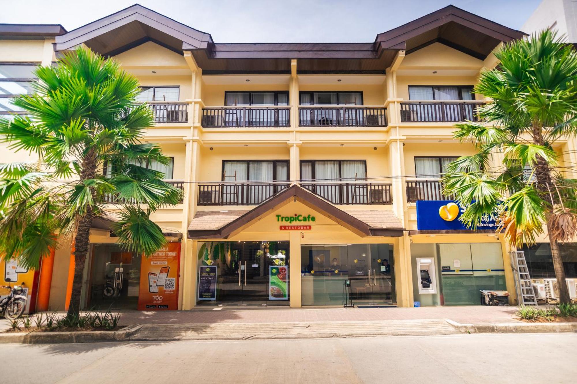 Boracay Tropics Resort Hotel Manoc-Manoc Екстер'єр фото