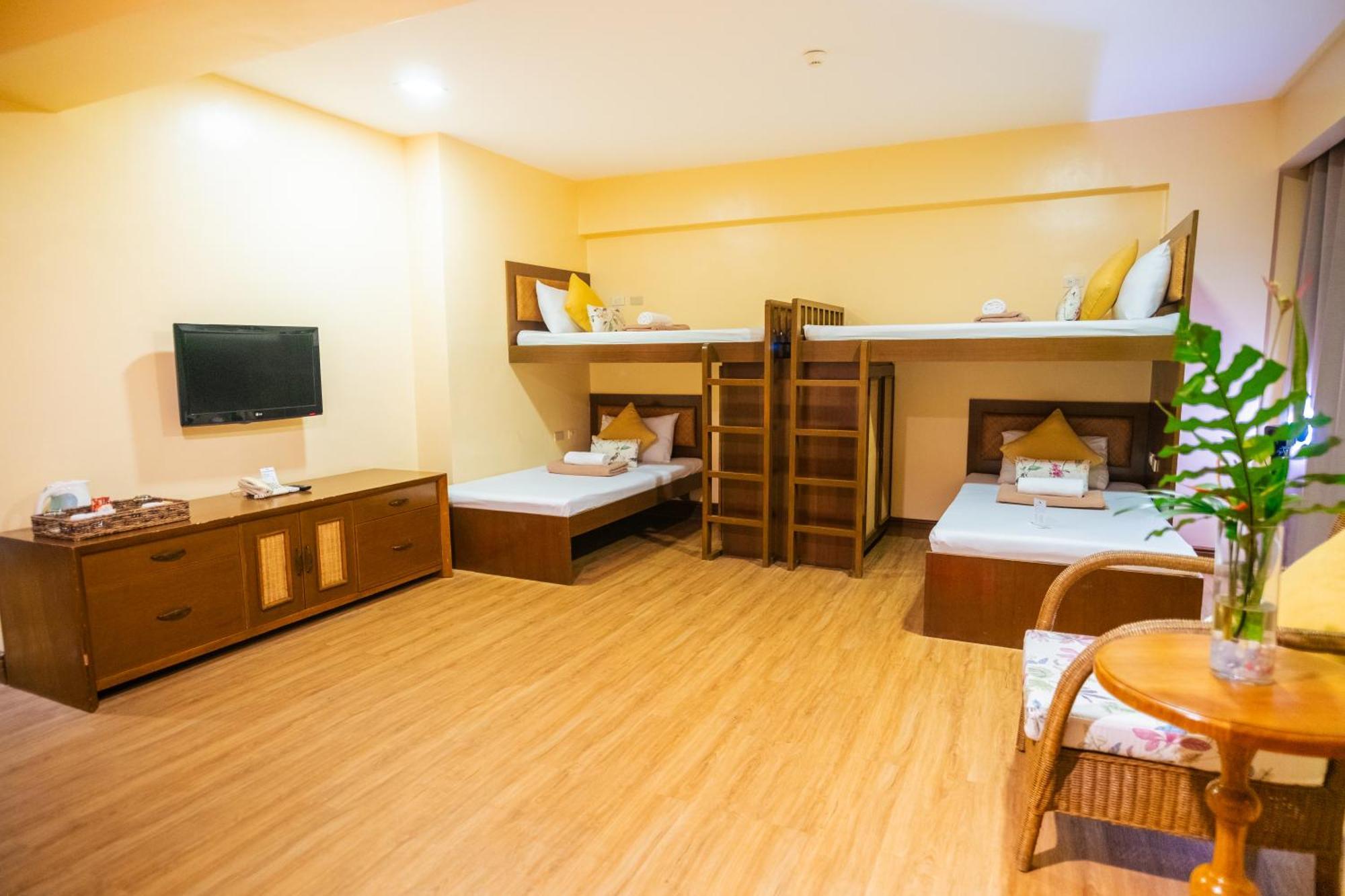 Boracay Tropics Resort Hotel Manoc-Manoc Екстер'єр фото